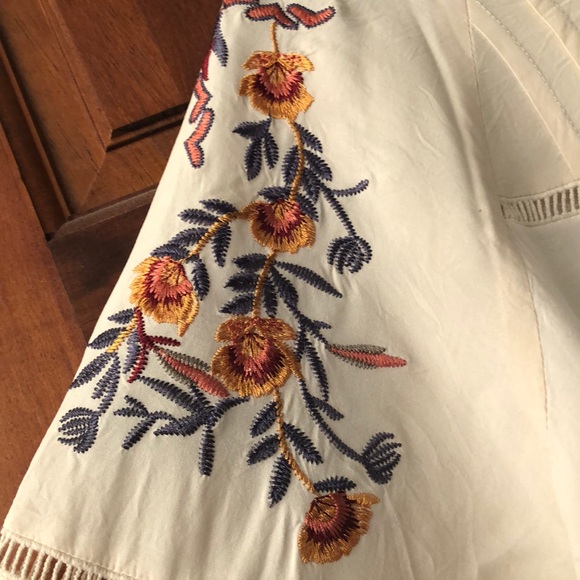 Blouse - Picture 5 of 6